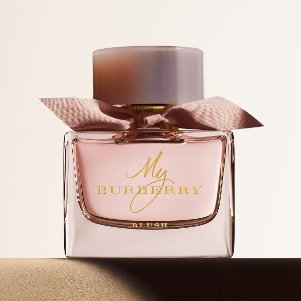 <strong> BURBERRY <br> MY BURBERRY BLUSH </strong><br> Eau de Parfum