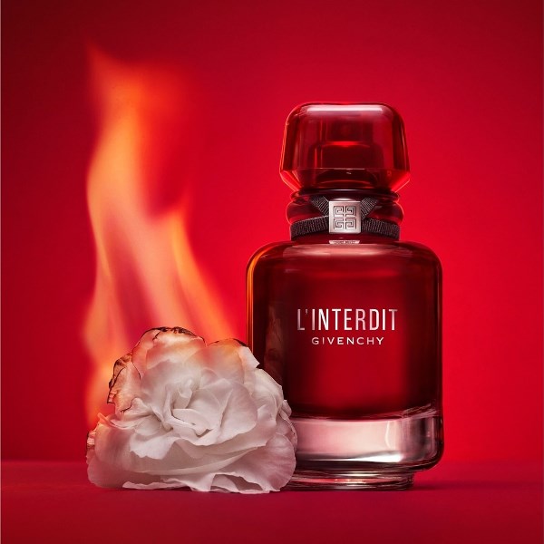 <strong> GIVENCHY <br> L'INTERDIT ROUGE </strong><br> Eau de Parfum