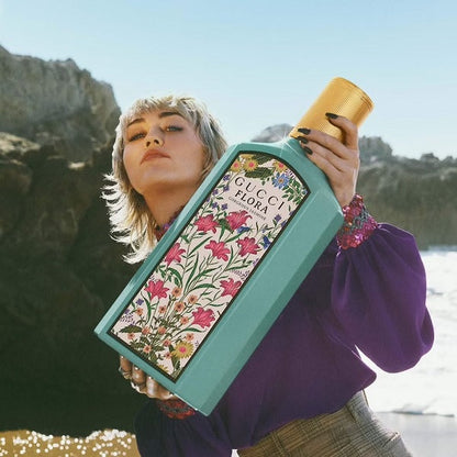 <strong> GUCCI <br> FLORA GORGEOUS JASMINE </strong><br> Eau de Parfum