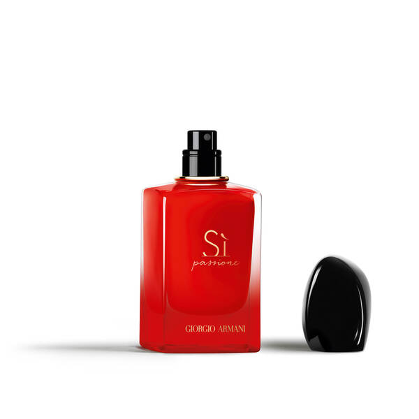 <strong> ARMANI <br> SÌ PASSIONE </strong><br> Eau de Parfum Intense