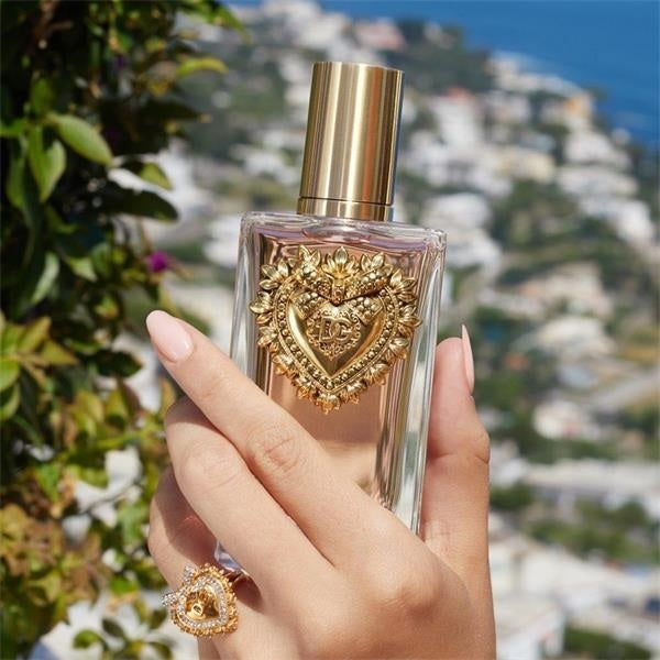 <strong> DOLCE & GABBANA <br> DEVOTION </strong><br> Eau de Parfum