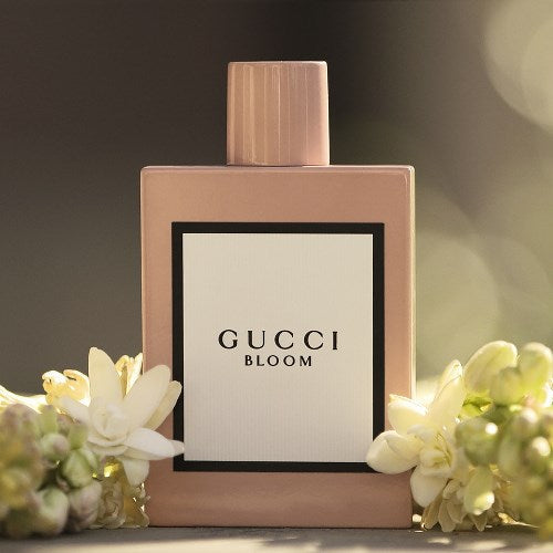 <strong> GUCCI <br> BLOOM </strong><br> Eau de Parfum