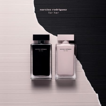 <strong> NARCISO RODRIGUEZ <br> FOR HER </strong><br> Eau de Parfum