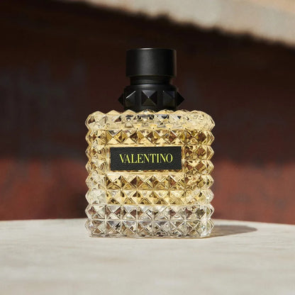 <strong> VALENTINO <br> DONNA BORN IN ROMA YELLOW DREAM </strong><br> Eau de Parfum