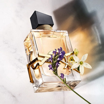 <strong> YVES SAINT LAURENT <br> LIBRE </strong><br> Eau de Parfum